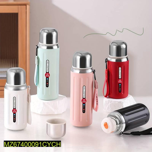 Thermal isolation vacuum water bottle