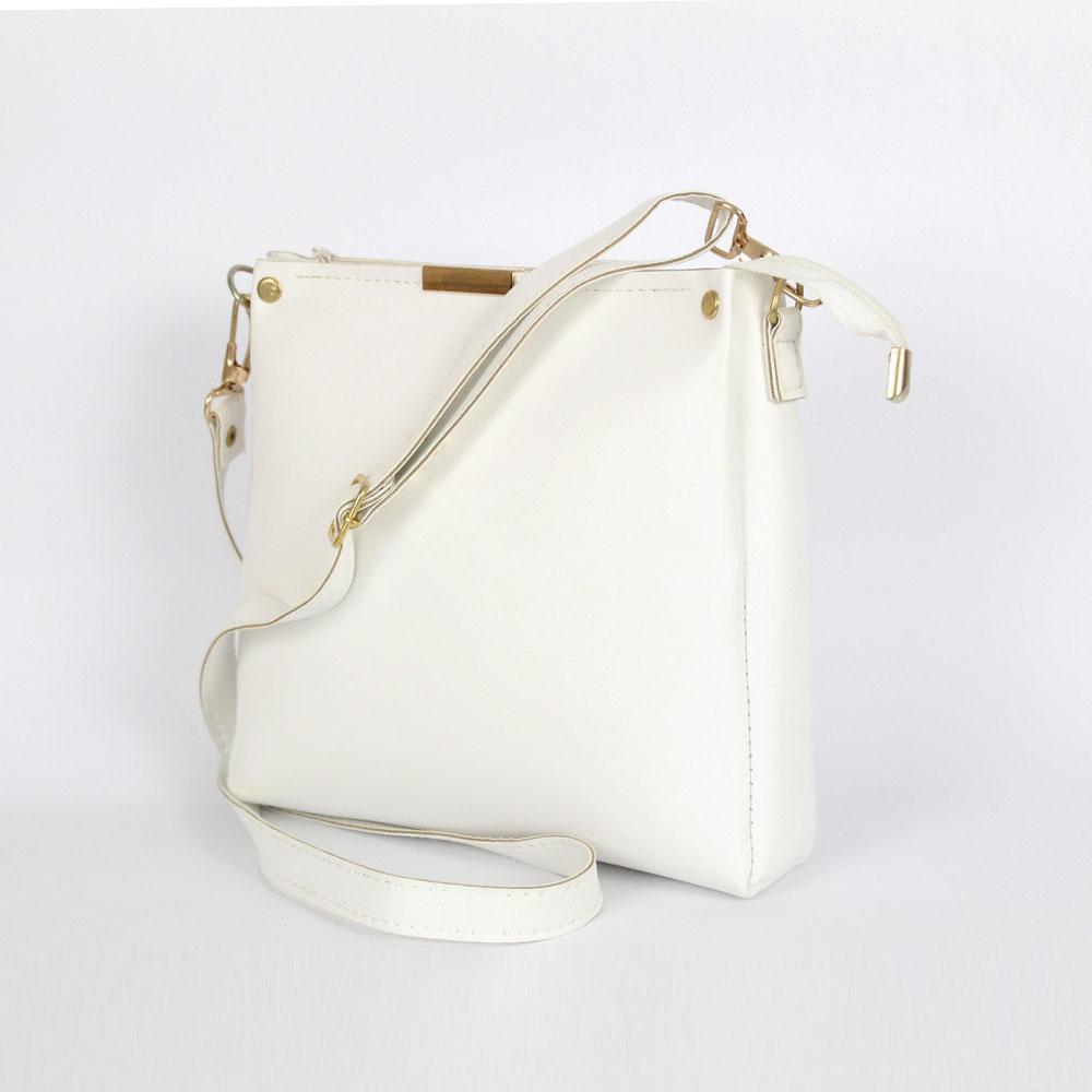 Girl's Rexine plain handbag