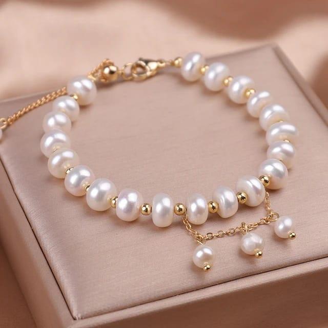 Elegant beaded gold plated pearl bracelet and necklace