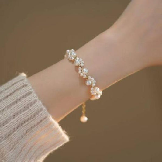1 PCs gold plated pearl charm bracelet