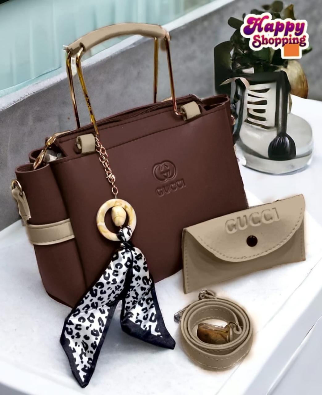 Stylist Women's handbag set with gift and  plain pattern