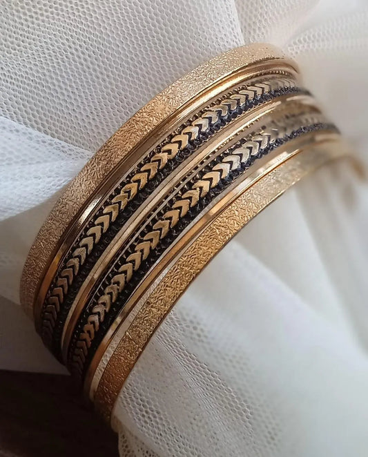 7 PCs antique design gold plated plain bagels