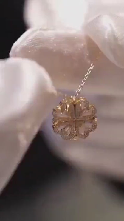 Magnetic four-leaf clover heart neckllace