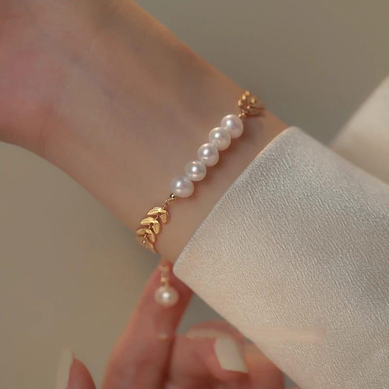 Leaf Pearl Gold Bracelet