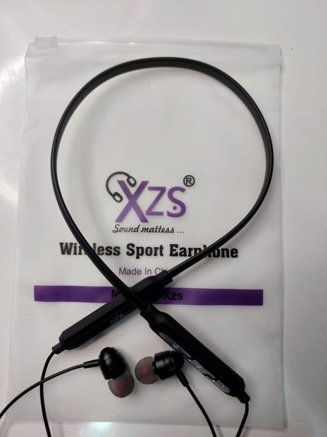 Black wireless neckband