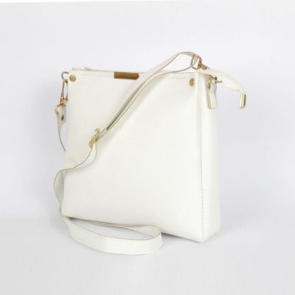 Girl's Rexine plain handbag