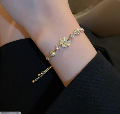 1 PCs gold plated flower charm bracelet