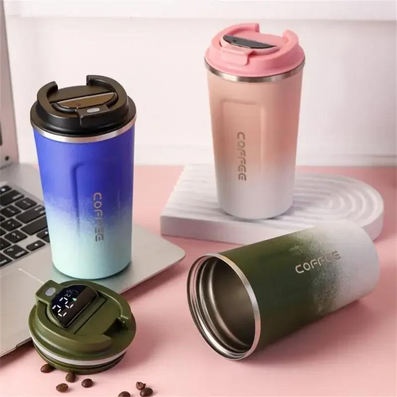 Insulated travel coffee mug