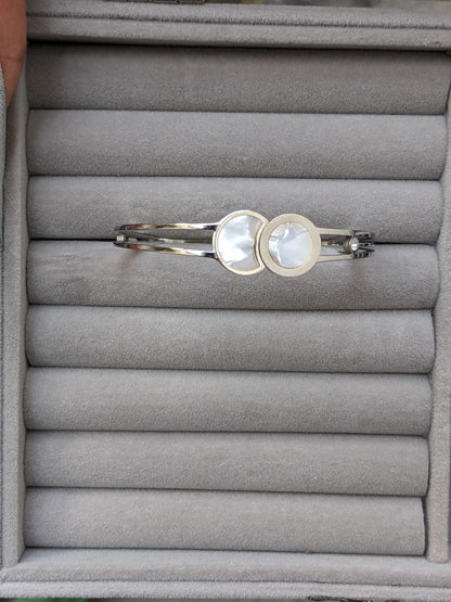 1 PCs silver plated rhinestone Kara bracelet