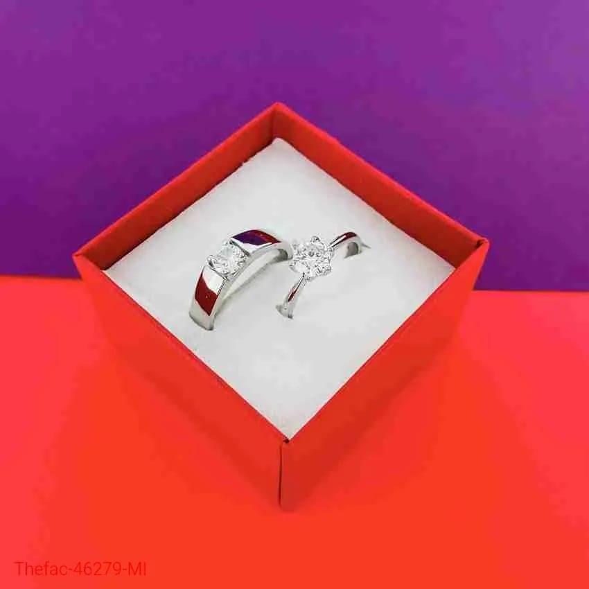 Charm couple's ring set