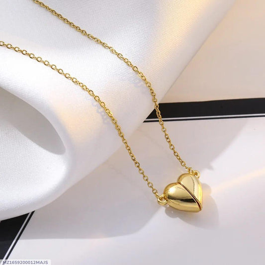Heart design gold plated zircon pendant