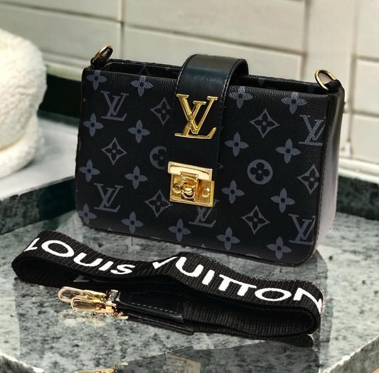 Girl's crossbody bag